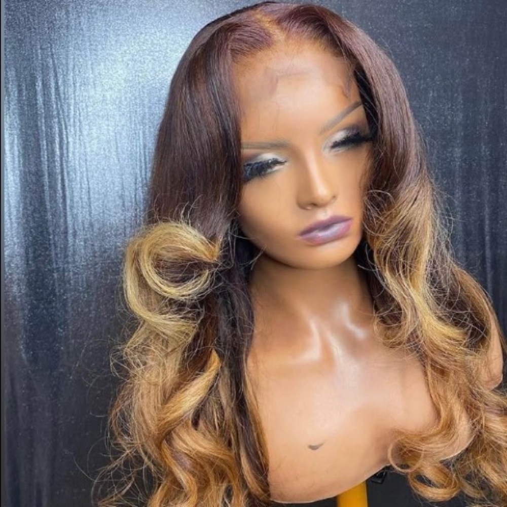 Alexis unit - Glueless closure wig 5x5 HD lace